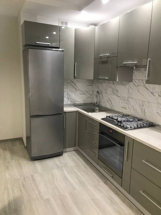 Оренда 1 кімнатна квартира вул. Карла Мікльоша ,новобудова, євроремонт