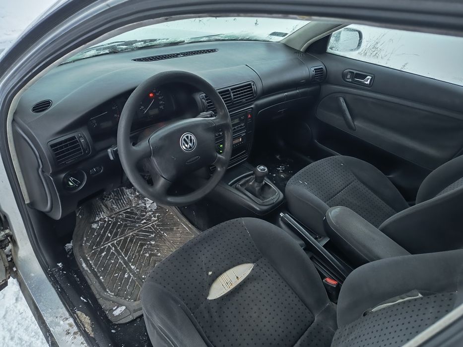 Volkswagen Passat B5 1997 rok 1.6 benzyna 102 KM