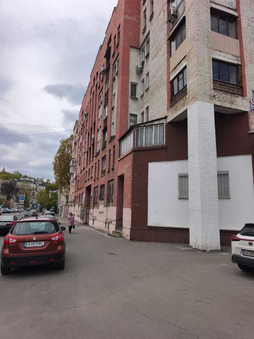 Продам 3к.кв. Поділ. вул. Оболонська, 13/15