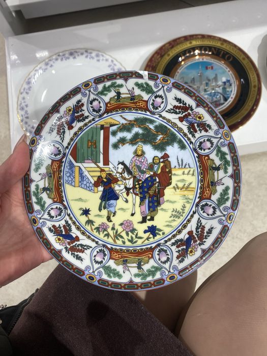 Вінтажна тарілка