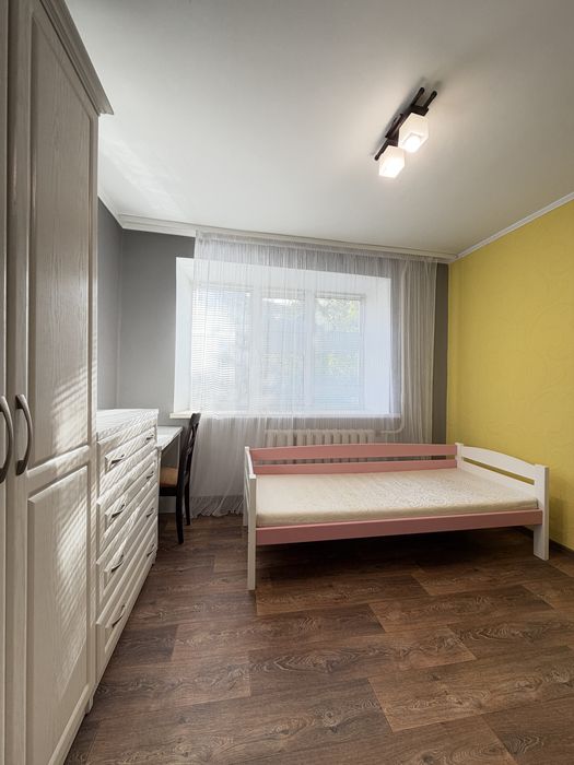 Оренда 2-кімнатної, вул.Велика Набережна, 50м2