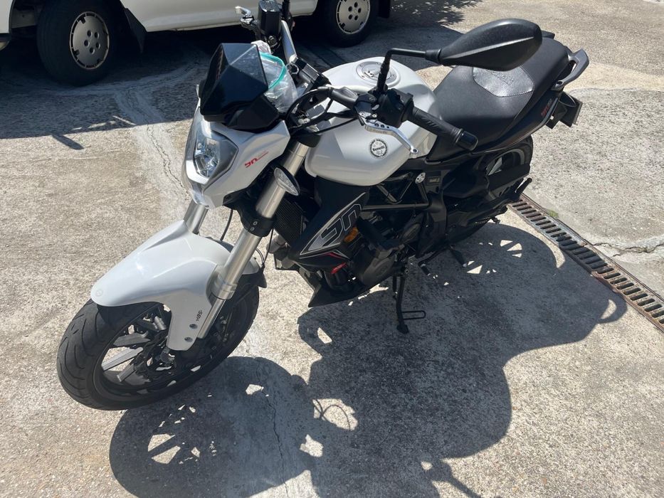 Vendo Benelli 300cc