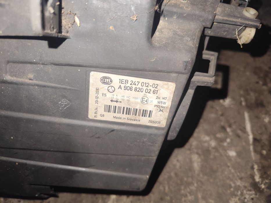 Mercedes Sprinter 906 W906 /06-12 lampa prawa lewa błotnik przód grill