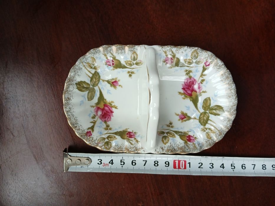 Chodzież stamar przyprawnik kabaret w róże