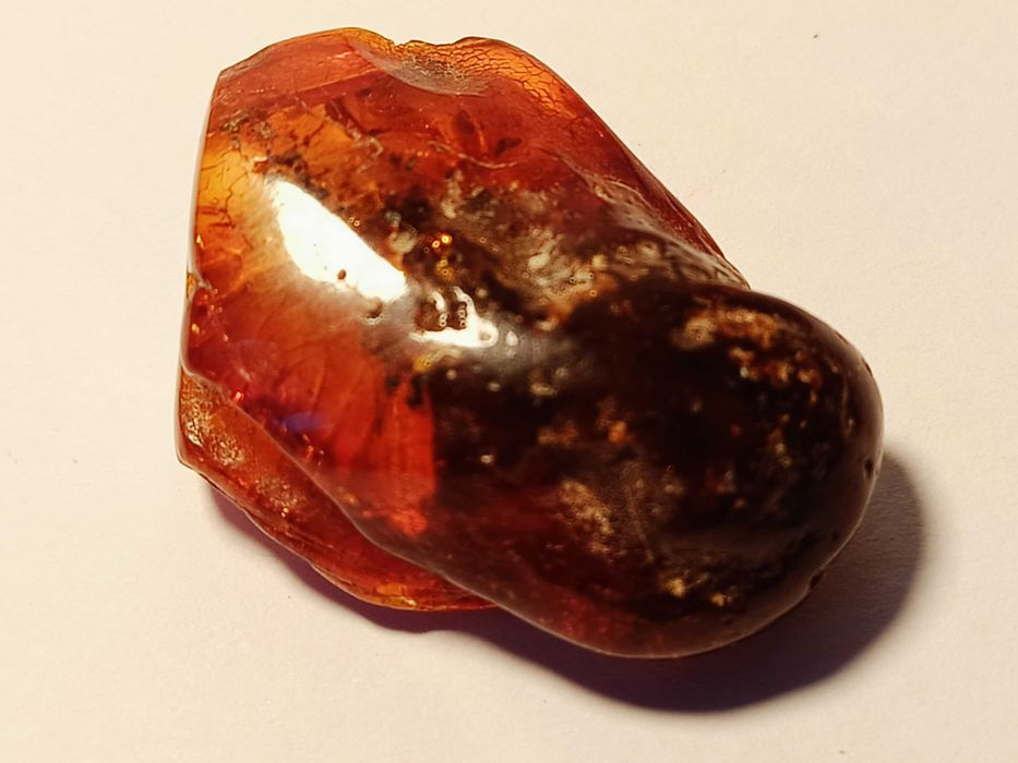 Bursztyn bałtycki naturalny oszlifowany waga 5 gram