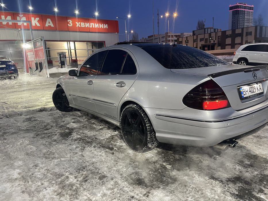 Продам Mers w211