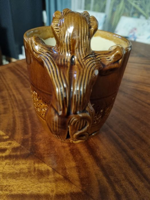 Vintage ceramiczny dzbanek kufel na piwo z diabłem uchwyt