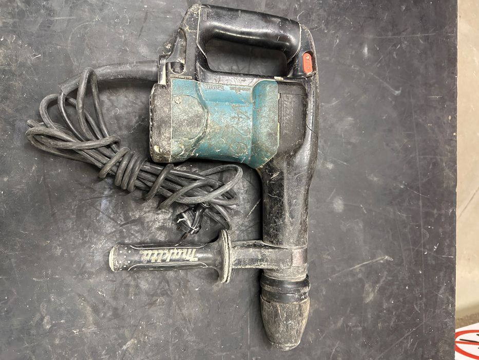Młot Udarowy MAKITA HM0860C Używany