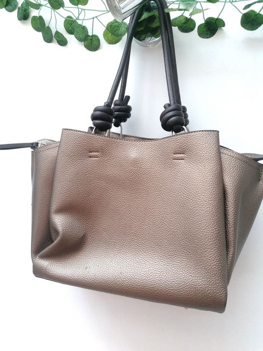 Mala de Cor Metálica