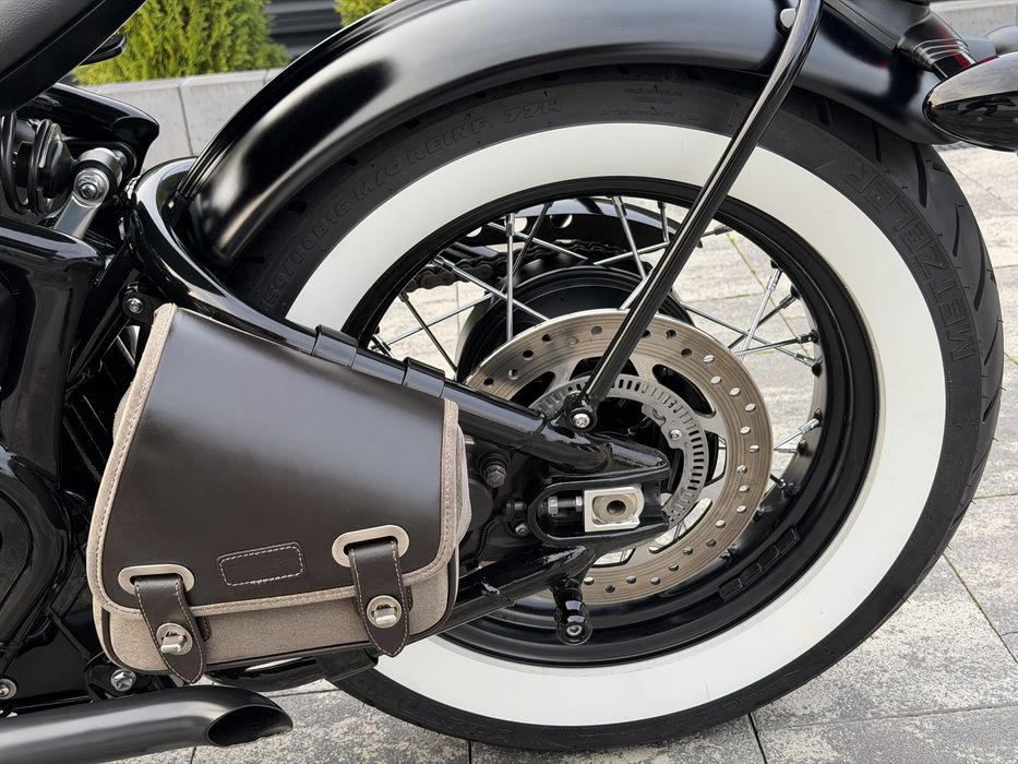 triumph bonneville bobber 1200