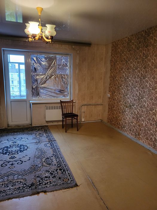 3-кімн. квартира в новому районі з автономним електроопаленням