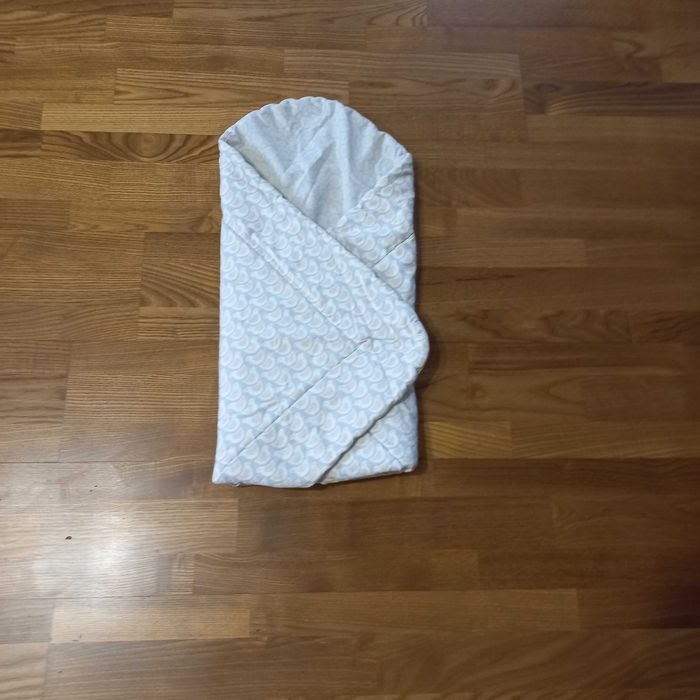 Becik otulacz rożek niemowlęcy