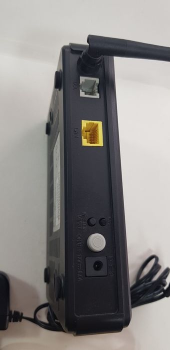 Роутер D-Link DSL-2600U