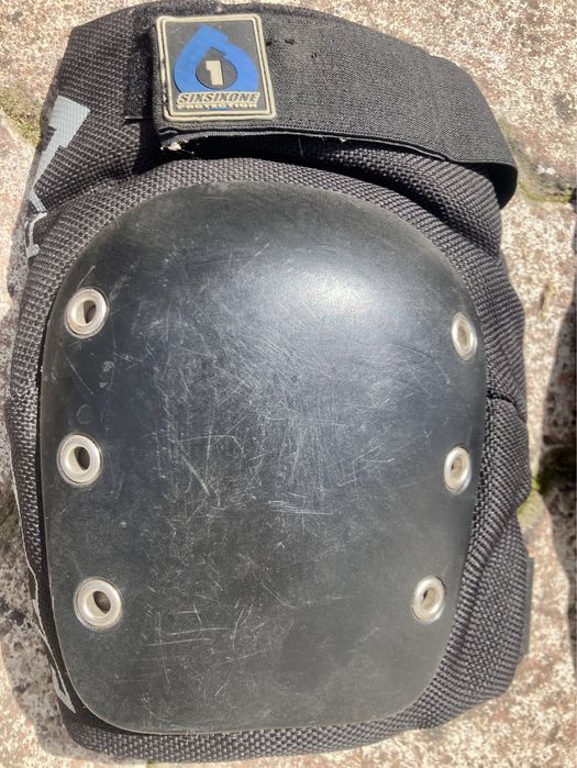 Joelheiras motocross enduro downhill