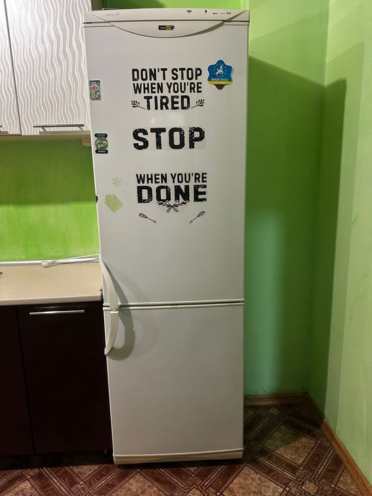 Холодильник 205 см