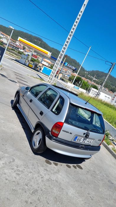 Opel corsa carro excelente