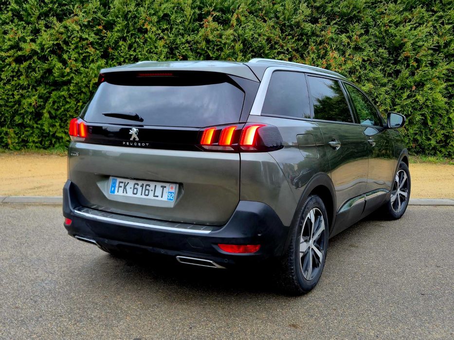 Peugeot 5008 / 2019/ AUTOMAT/ NAVI/ LED/ VIRTUAL/ HAK/ Kamera/ 7 osób