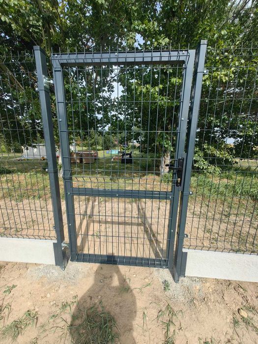 Panele ogrodzeniowe, podmurówka, ceownik- BRAMA - FURTKA - MONTAŻ