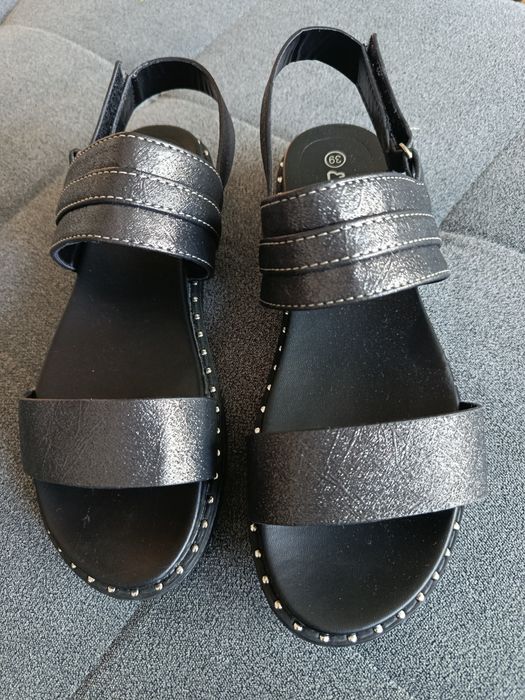 Sandaly ENPLUS 39. Nowe