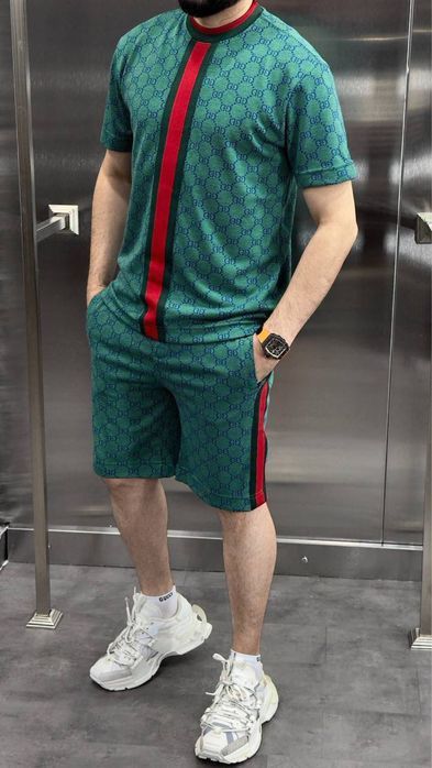 BARBERRY футболка шорты комплект костюм мужской летний louis vuitton