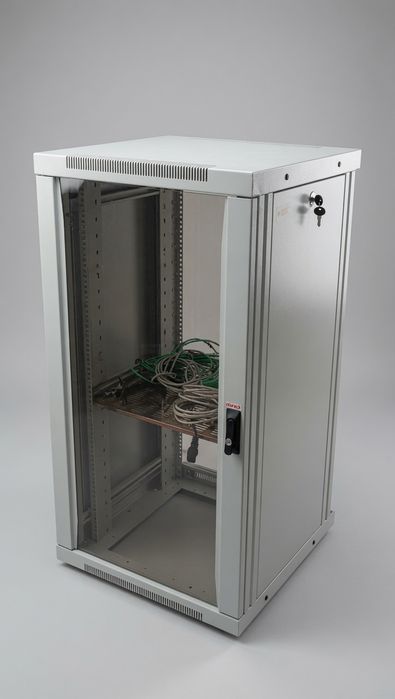 Armário Rack Metálico 19" Como Nova 60x60x118cm c/ Porta Vidro e Fechadura - Olirack