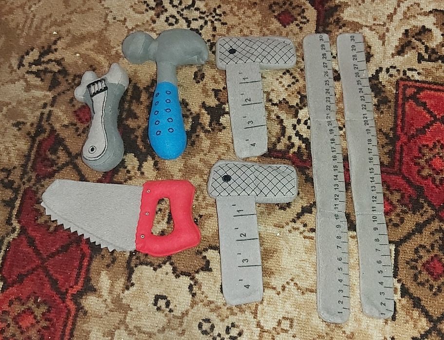 Zabawki pierwsze narzędzia dla dziecka materialowe