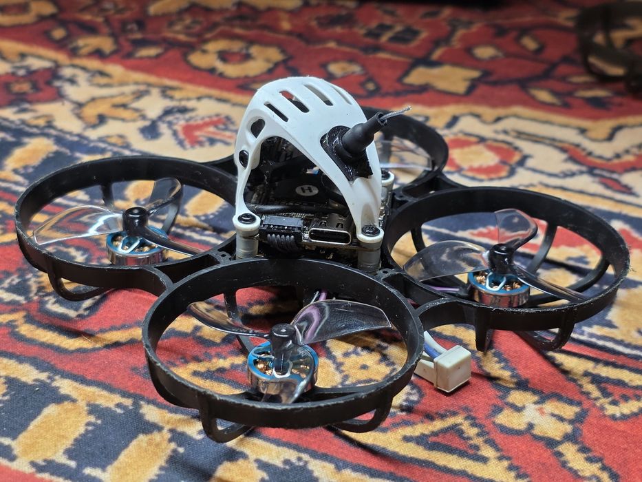Betafpv Meteor 75 pro o4 elrs DJI 04 lite dron fpv. Zapas śmigieł, rama