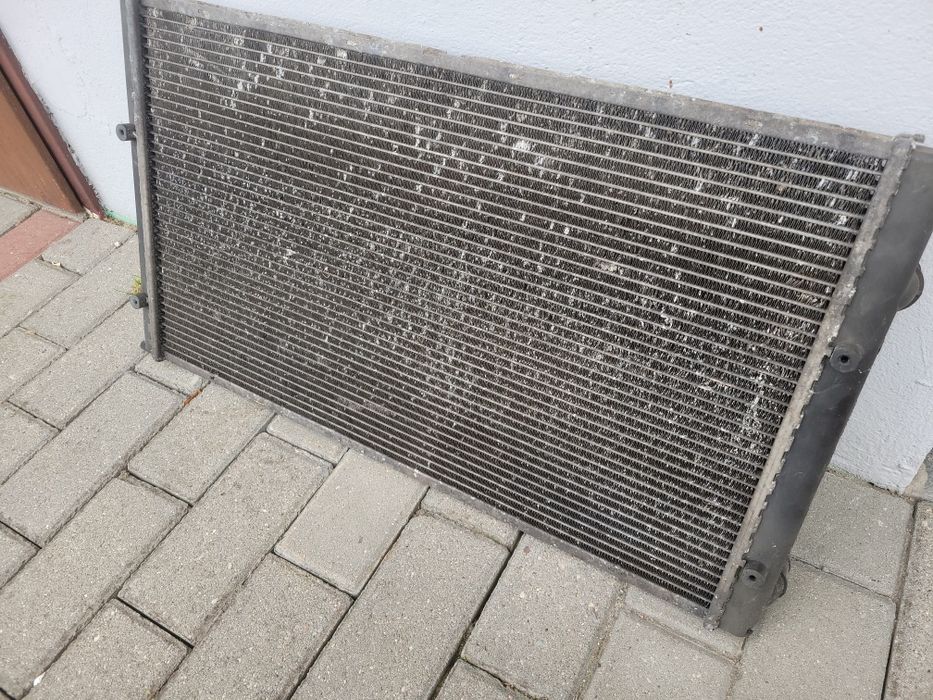 Chlodnica VW Golf III