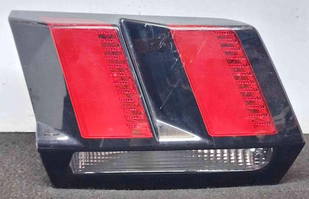 Farolim da Mala Esquerdo 9810477880 - PEUGEOT 3008 II SUV