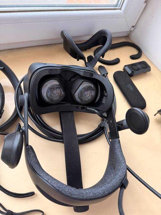 Valve Index Full Kit VR окуляри  віртуальної реальності - повна комплектація
