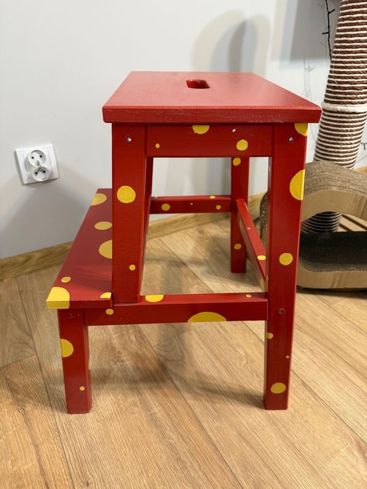 BEKVÄM Taboret ze schodkiem - buk 50 cm