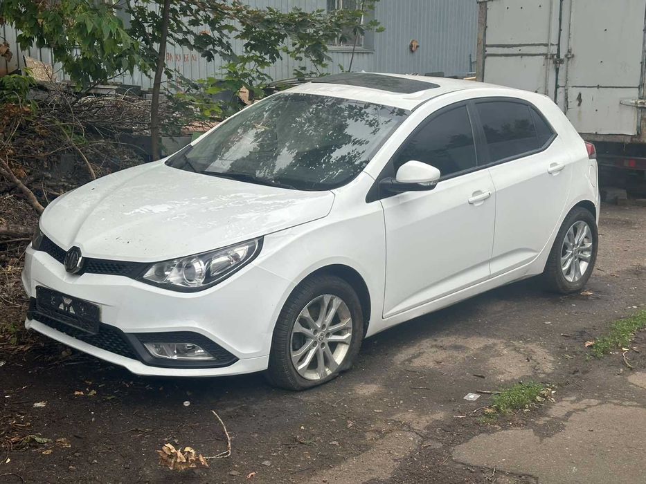 Пластик салону. салон. безпека  для MG5 ОРІГІНАЛ.MG 5 2013 року. Разборка