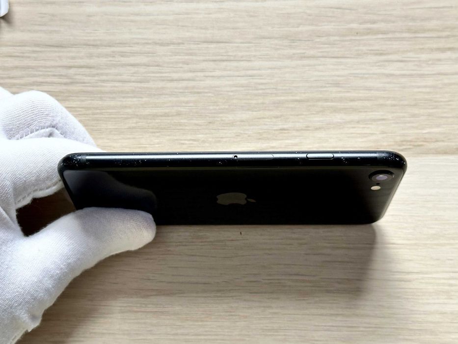 iPhone SE 2020 64GB – Czarny – Sprawny, 30 dni gwarancji