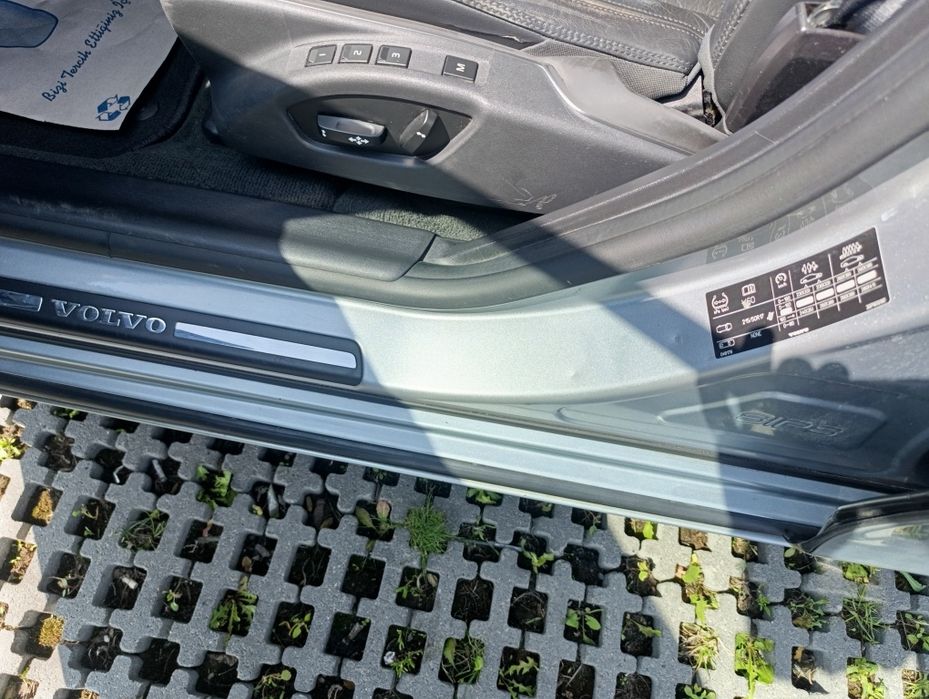 Продаж Volvo V60 2011p