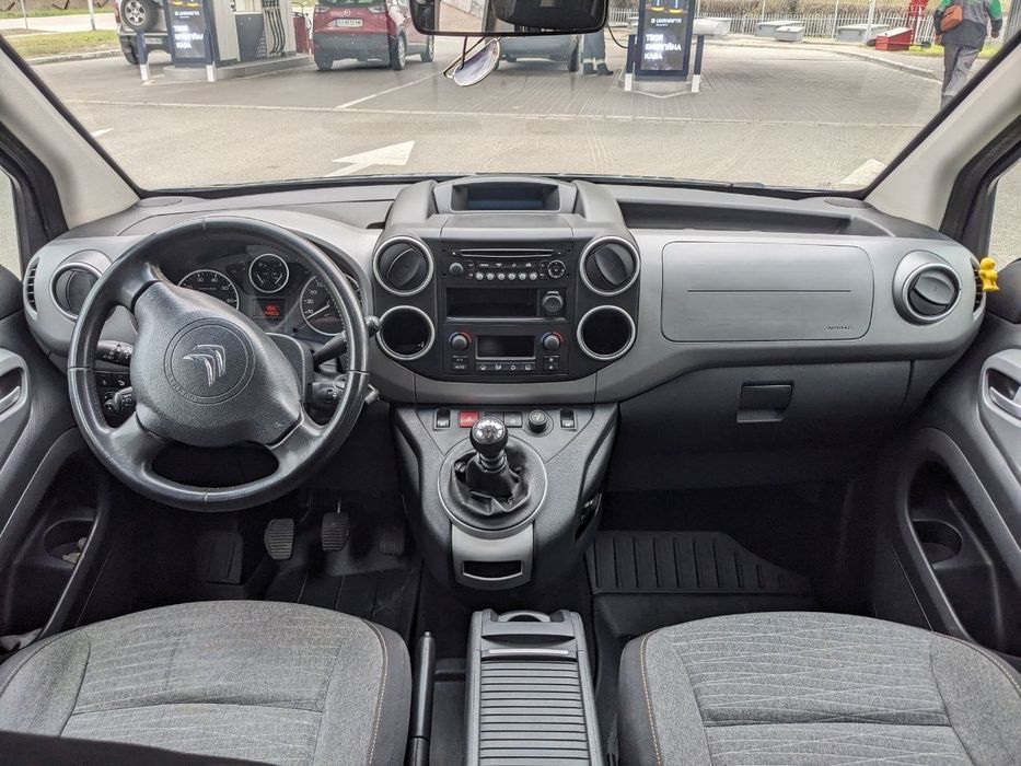 Продам авто Citroen Berlingo