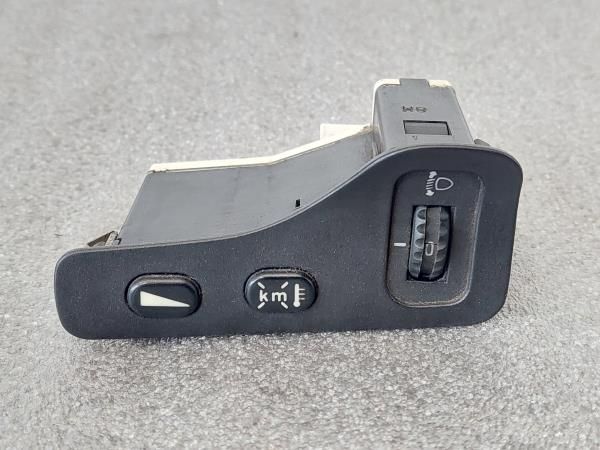 Botão / interruptor de luzes ALFA ROMEO 156 (932_)