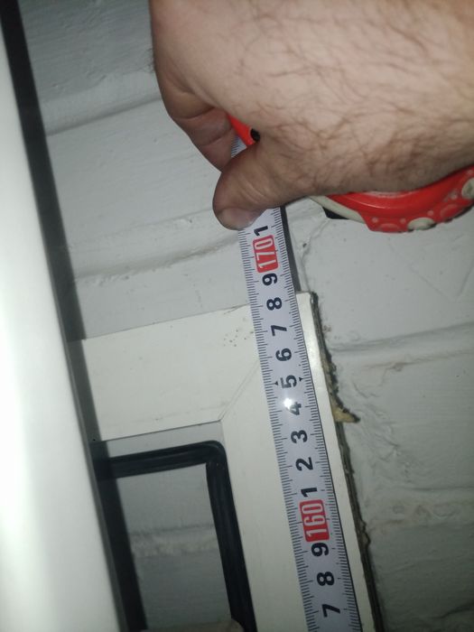 Балконна рама пластикова