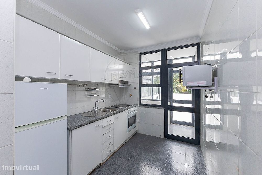 Apartamento T2 para arrendamento