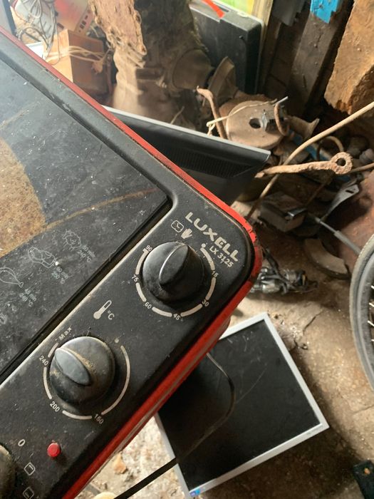 Електрична духовка Luxell LX 3125