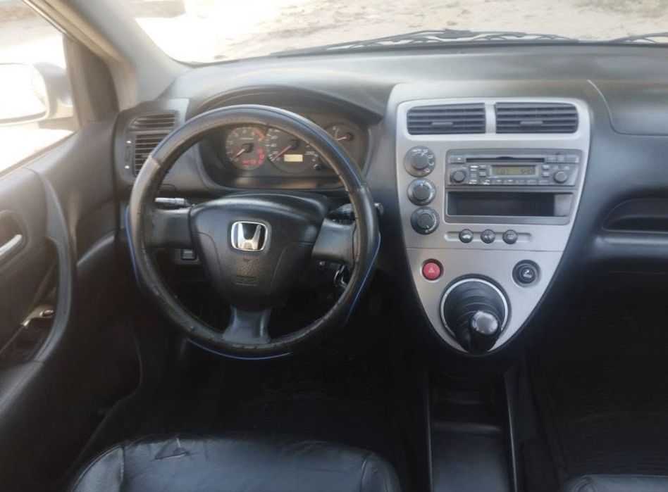 Honda civic 1.7Cdti V/Fotos