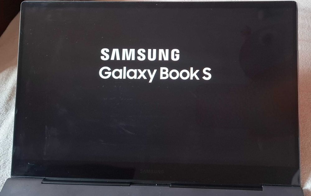 Samsung Galaxy Book S | i5 | super leve | precisa formatação / disco