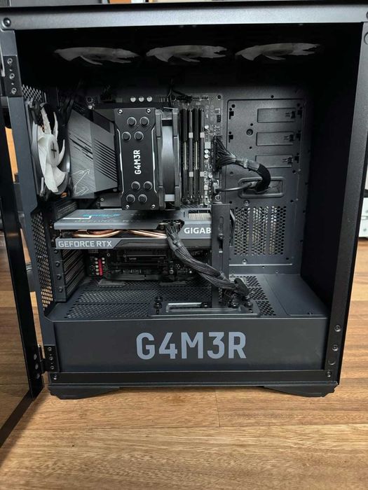 Komputer gamingowy G4M3R i7-11700F RTX 3060Ti + monitor AOC LCD 32