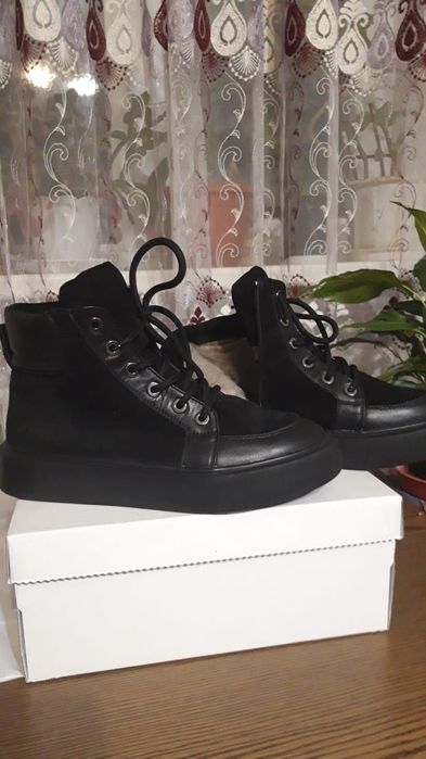 Ботинки зимові шкіра