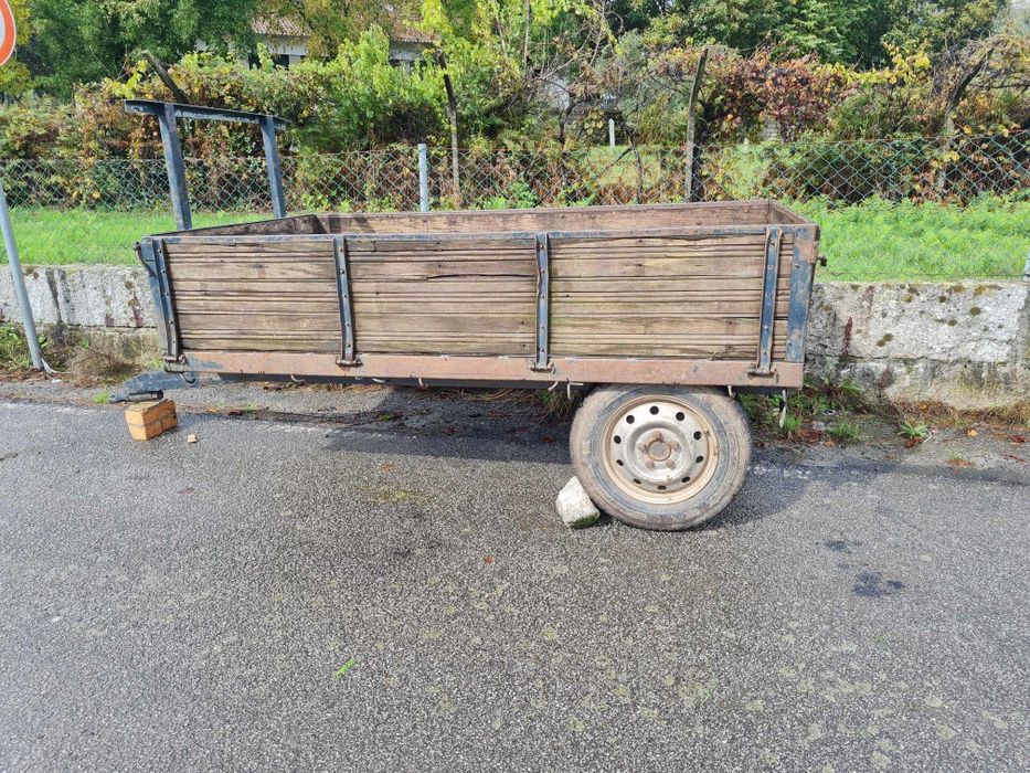 Reboque agrícola 850€