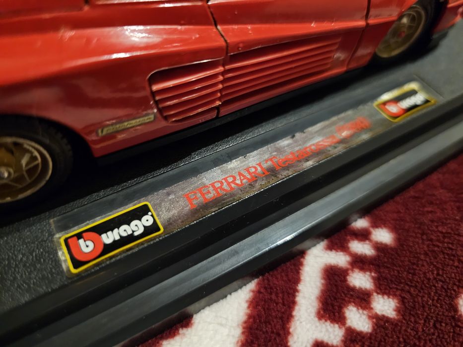 3 Carros Ferrari de coleção