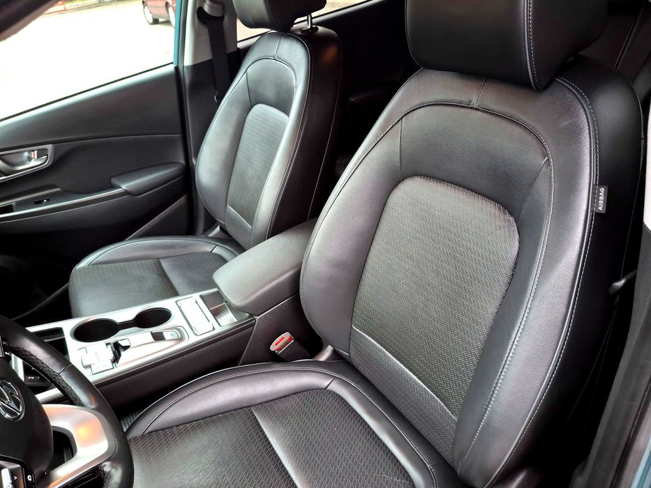 Hyundai Kona Electric. 64 kw.