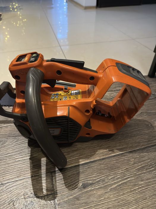 Piła akumulatorowa husqvarna T540i xp pilarka