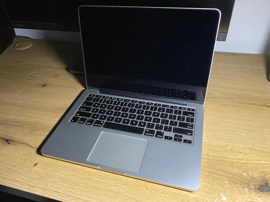 MacBook Pro 13,3 Retina (Late 2013), I5 2,6 GHz, 16 GB RAM, 256 GB