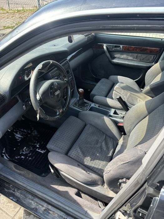 Audi a6 c4 універсал 2.6 бензин 1995р
