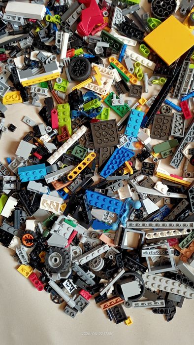 Klocki Lego luz.